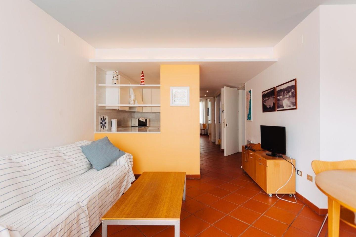 Tamariu Beach 1: Beachfront Wifi Up To 6 Ppl المظهر الخارجي الصورة