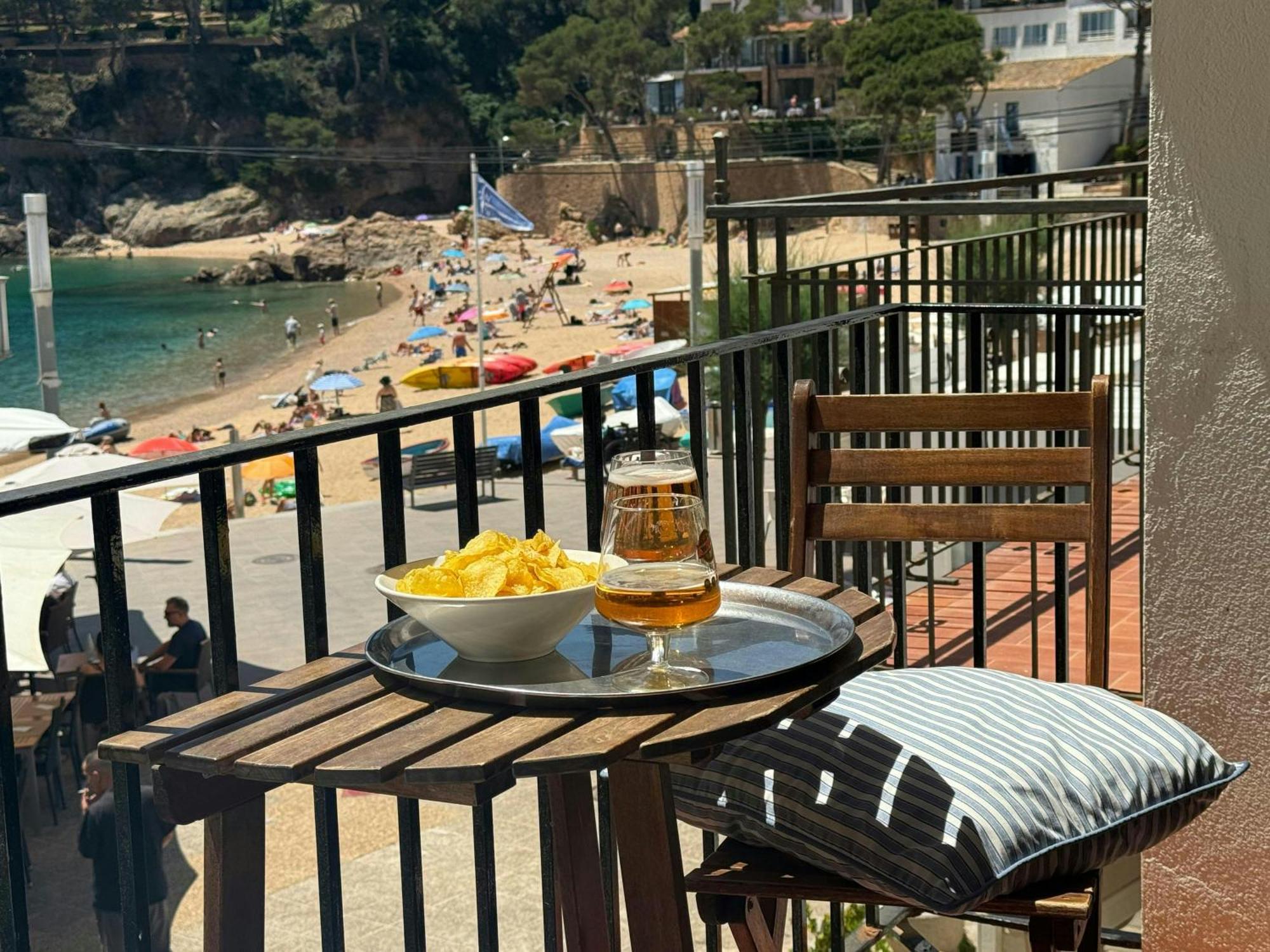 Tamariu Beach 1: Beachfront Wifi Up To 6 Ppl المظهر الخارجي الصورة